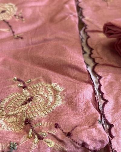Rose Blush Hand-Embroided Muslin silk With Scalloped Dhupatta